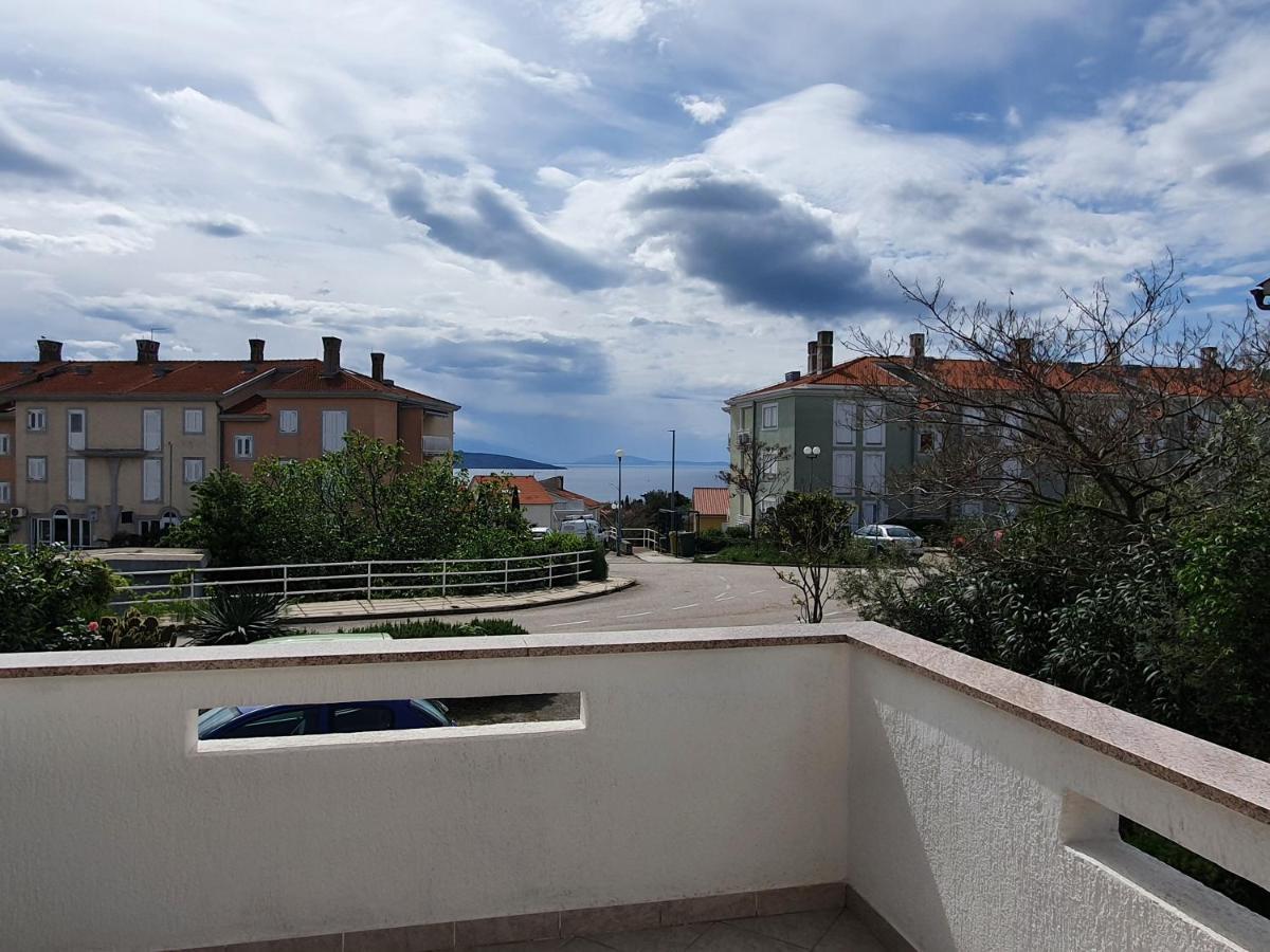 Apartmani Bozic-Tokic Krk Town Exterior photo